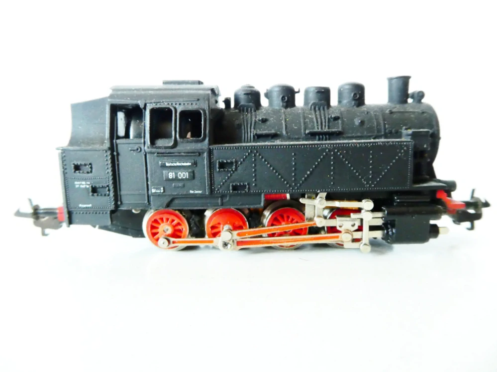 TT ZEUKE Parní lokomotiva BR 81 001 DR TOP STAV NEPOUŽITÁ v krabičce
