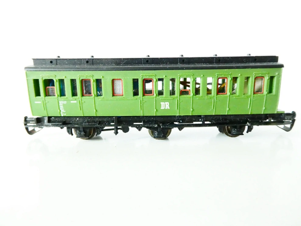 TT BTTB Osobní vůz 522-427 DR 3-osý OSVĚTLENÝ