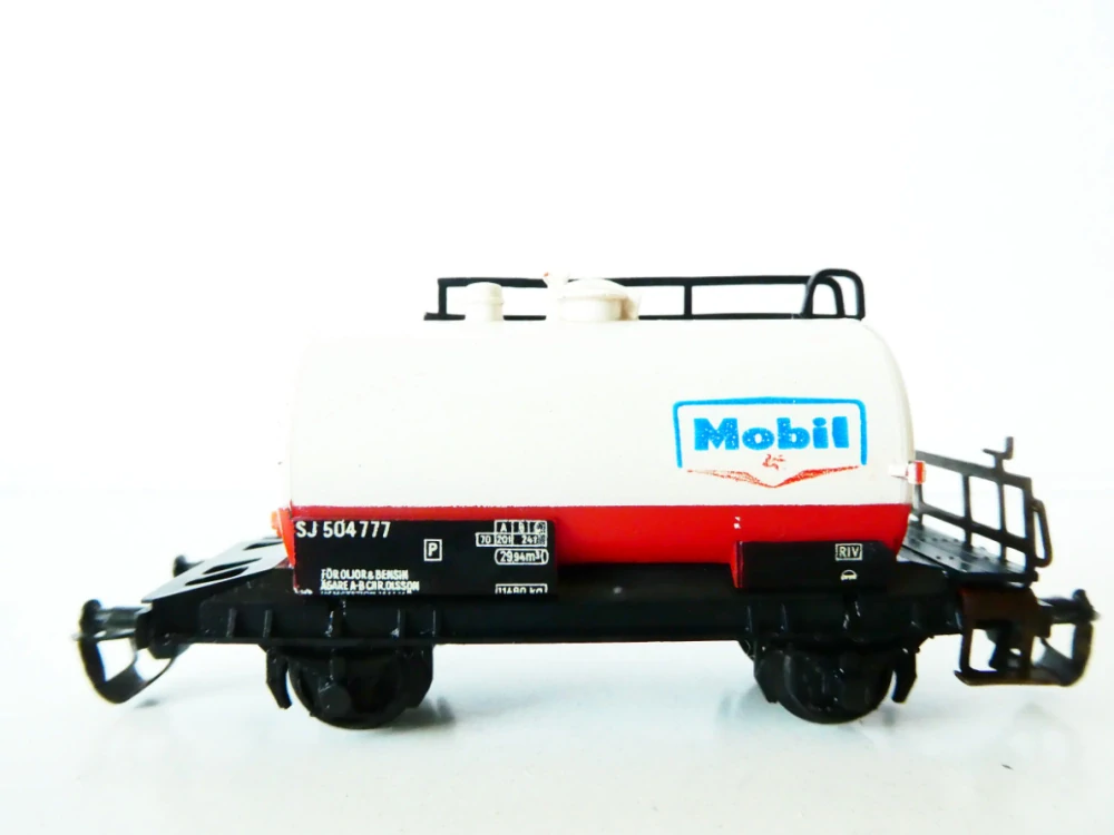 TT BTTB Cisternový vůz MOBIL SJ