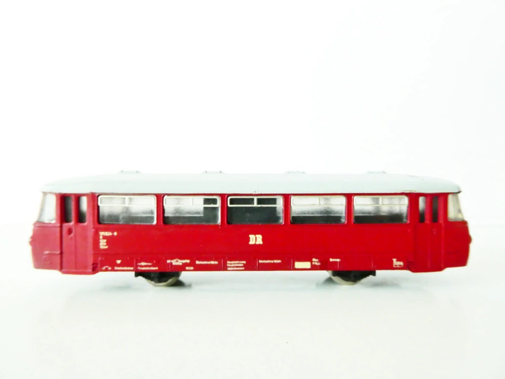 TT BTTB Vůz 171 824-6 k motorové soupravě LVT DR