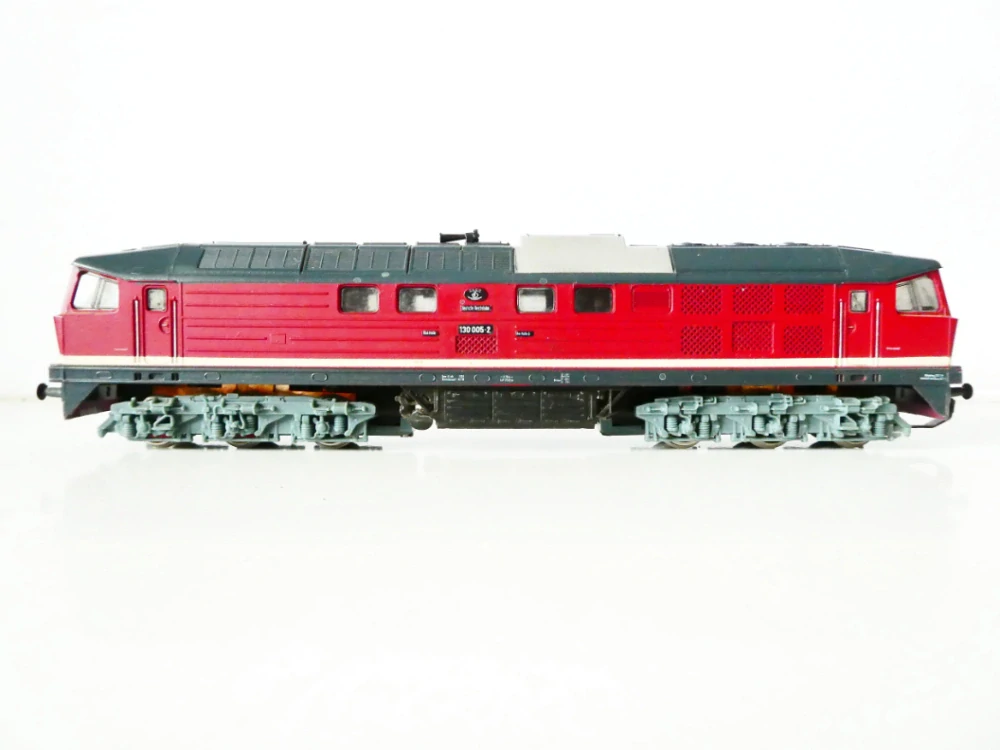 H0 PIKO Dieselová lokomotiva BR 130 005-2 DR
