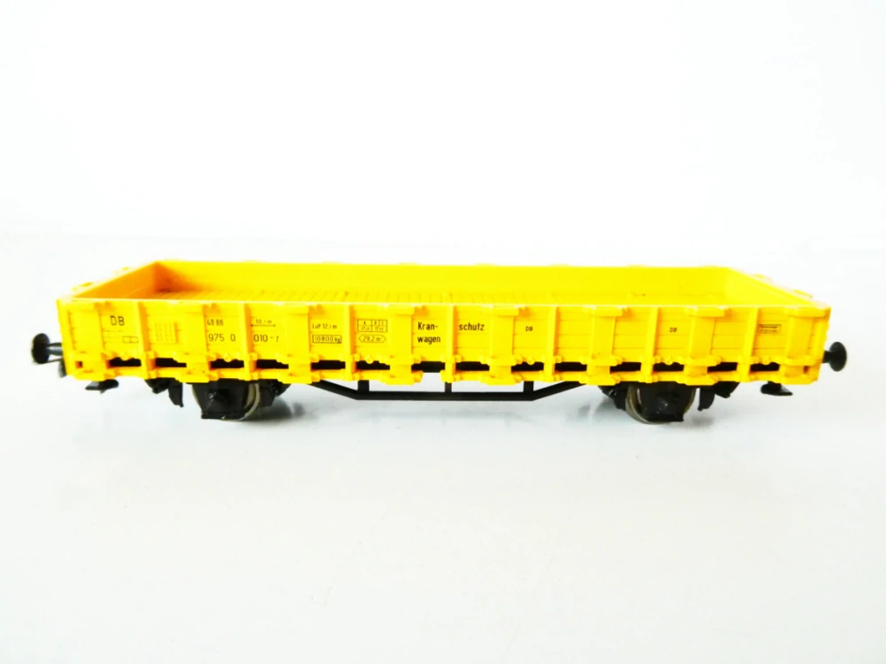 H0 ROCO Nákladní vůz k jeřábu Kran-schutz-wagen 975 0010-7 DB PĚKNÝ STAV