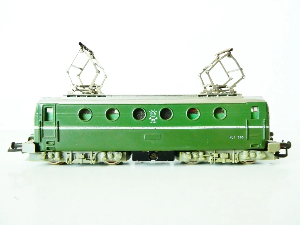 TT ZEUKE Elektrická lokomotiva E 499 CPPP ЧC1-003 NA SERVIS (jede perfektně, ale vrže)