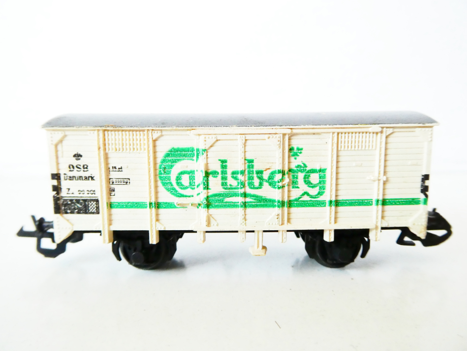 TT ZEUKE Nákladní chladírenský vůz PIVO Carlsberg DSB