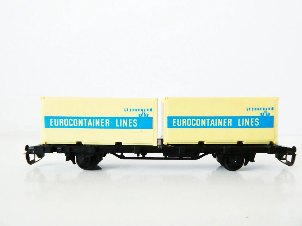 TT BTTB Plošinový vůz s kontejnery EUROCONTAINER LINES PĚKNÝ STAV V KRABIČCE