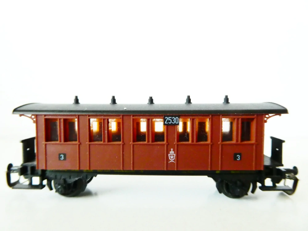 TT BTTB Osobní vůz 3. tř. KPEV 2530 hnědý v krabičce TOP STAV NEPOUŽITÝ V KRABIČCE