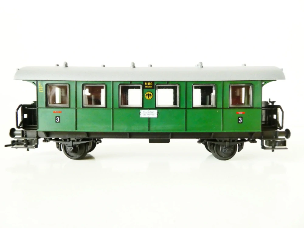 H0 FLEISCHMANN Osobní vůz 3. tř. 51 190 DRG TOP STAV