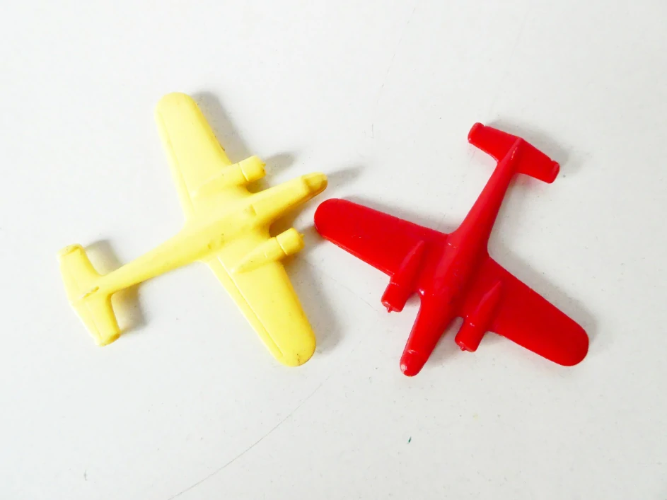 SET 2 ks Letadlo žluté a červené