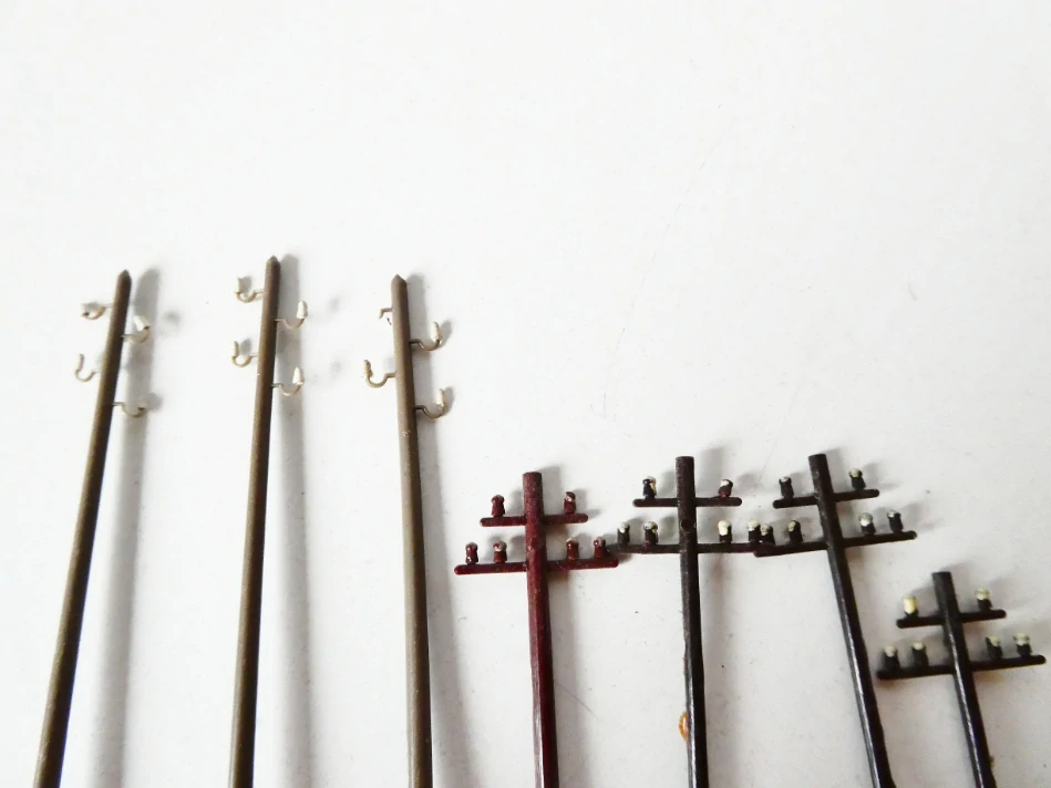 SET 7 ks Sloup elektrického vedení ( 5 - 8 cm )