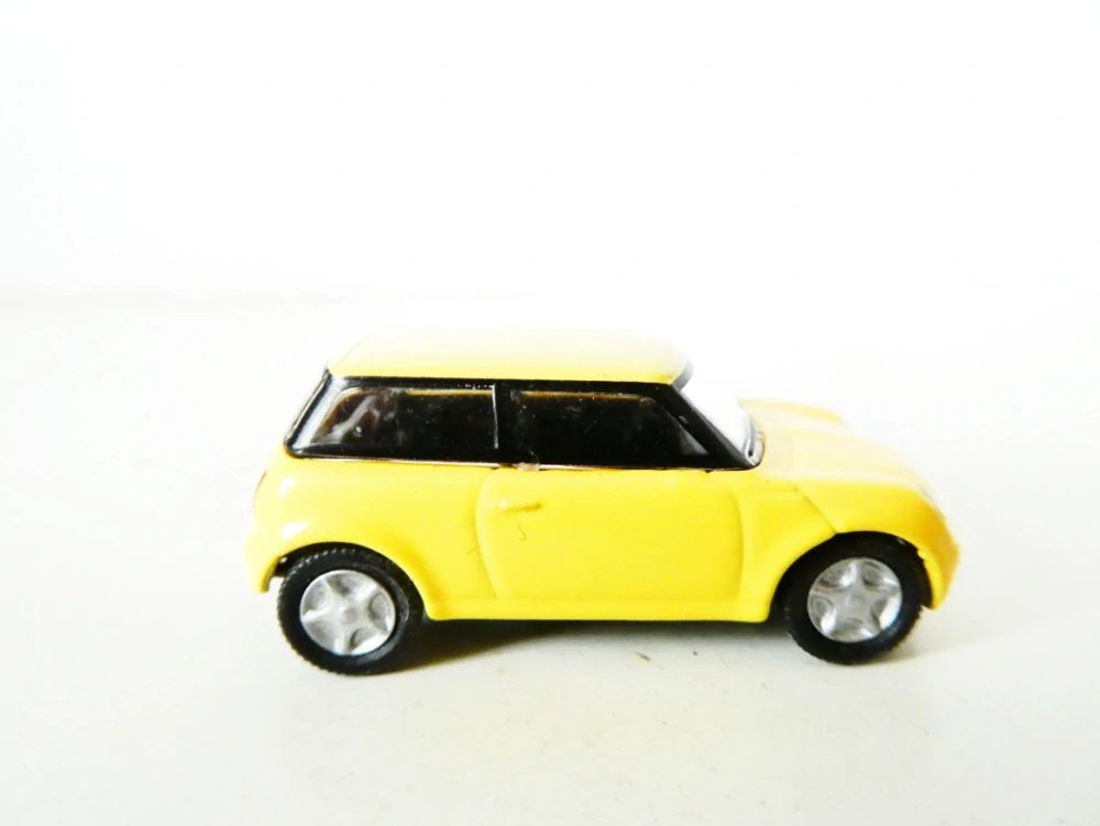 H0 Osobní automobil Mini Cooper TOP STAV