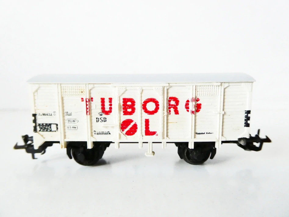 TT ZEUKE Nákladní chladírenský vůz DSB PIVO TUBORG OL