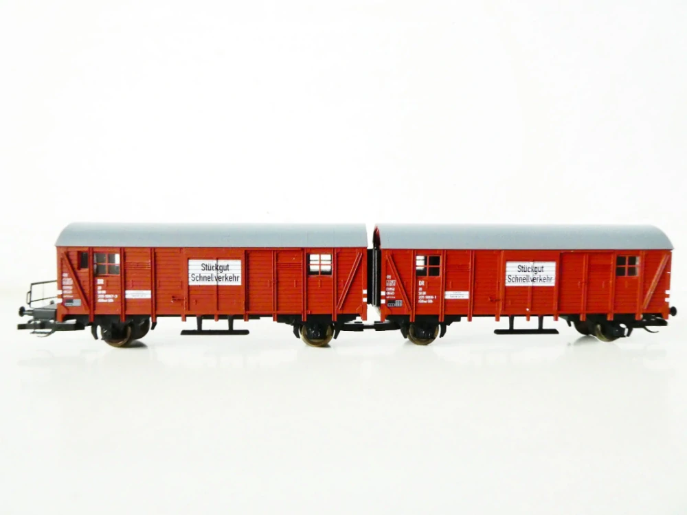 TT TILLIG 95229 Leig-Einheit Spojené vozy kryté Stückgut Schnellverkehr 20 50 205 9 868 a 20 50 205 9 867 DR TOP STAV NEPOUŽITÉ v orig. krabičce