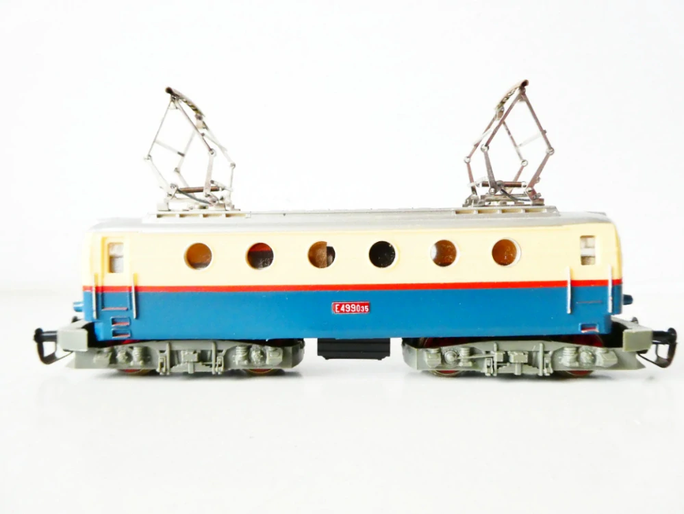TT BTTB Elektrická lokomotiva E499 035 ČSD TOP STAV v orig. krabičce s průvodním listem