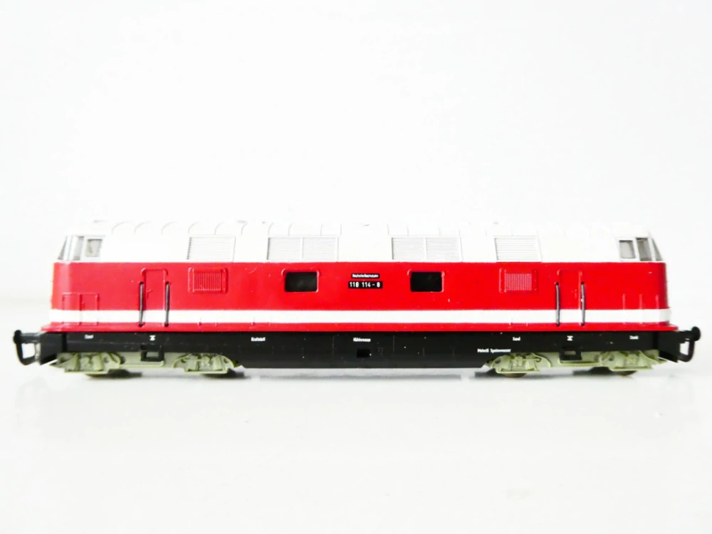 TT BTTB Dieselová lokomotiva BR 118 114-8 DR OSVĚTLENÁ PĚKNÝ STAV v krabičce s průvodním listem