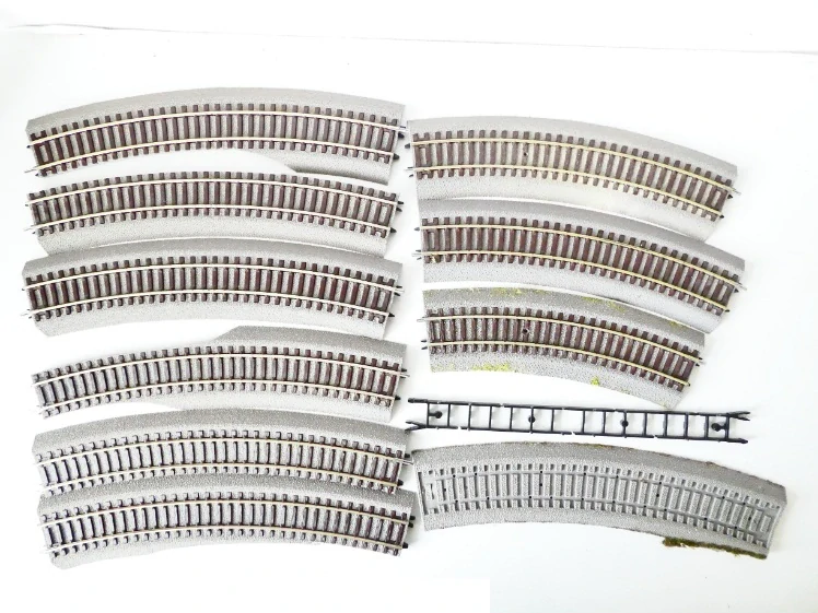 H0 ROCO SET 24 ks Koleje s gumovým podložím (vše, co je na prvních dvou foto, ostatní foto detail)