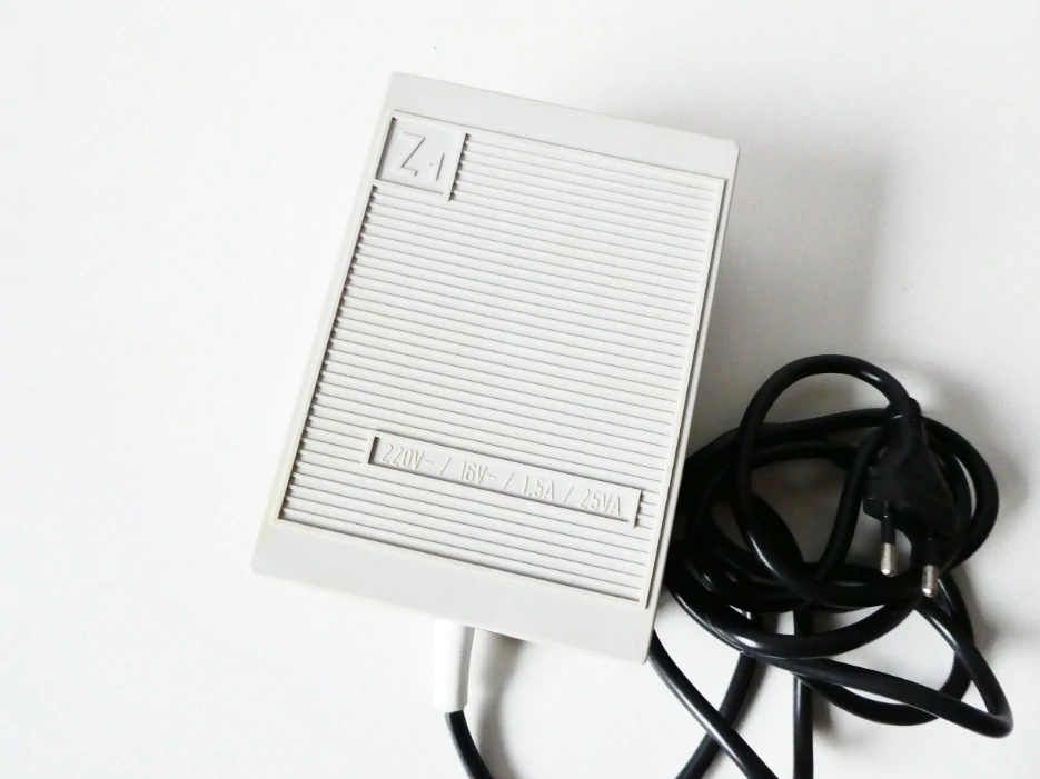 PIKO Z1 Transformátor ( trafo ) typ 1756 v orig. krabici TOP STAV