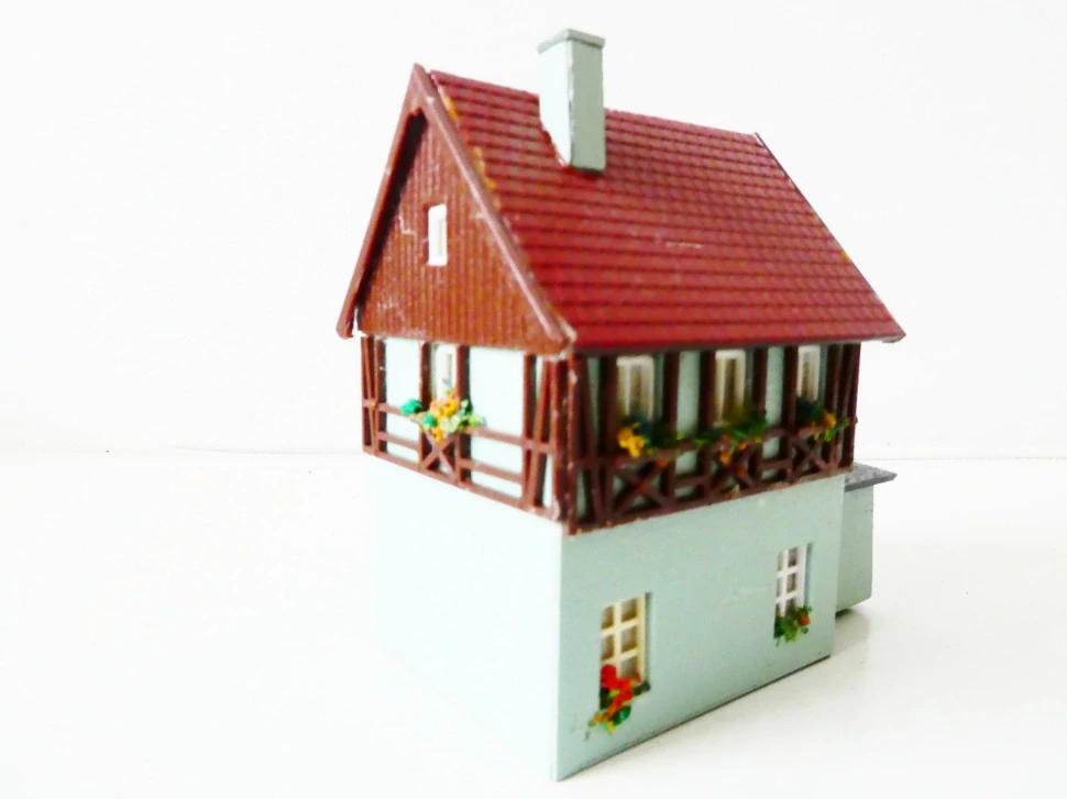 TT Hrázděný dům s kůlnou