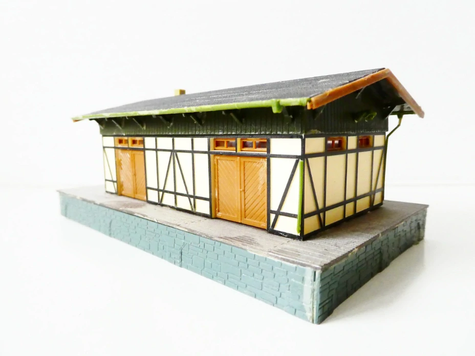 TT Hrázděný drážní sklad