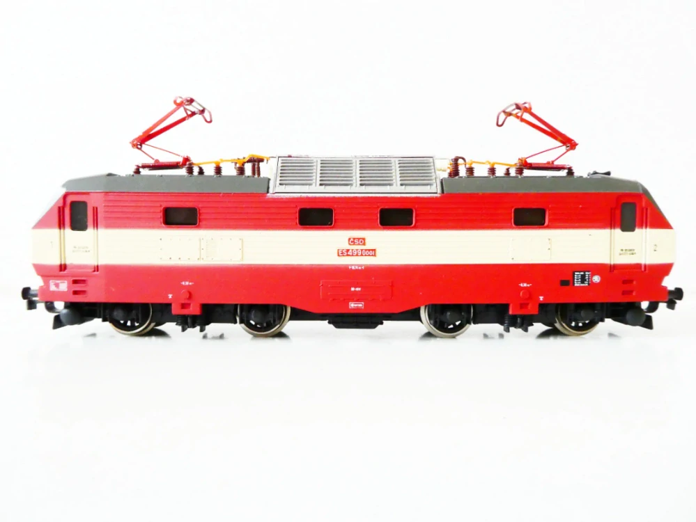H0 PIKO Elektrická lokomotiva ES499 0001 ČSD OSVĚTLENÁ TOP STAV