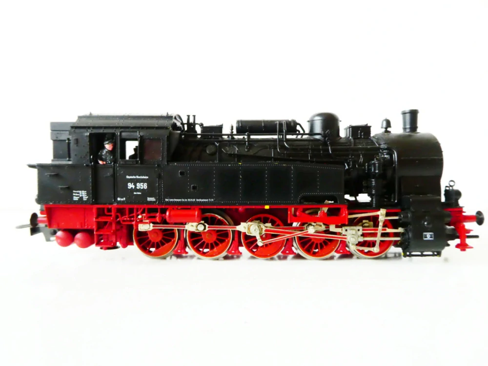 H0 FLEISCHMANN Parní lokomotiva BR 94 956 DR OSVĚTLENÁ TOP STAV