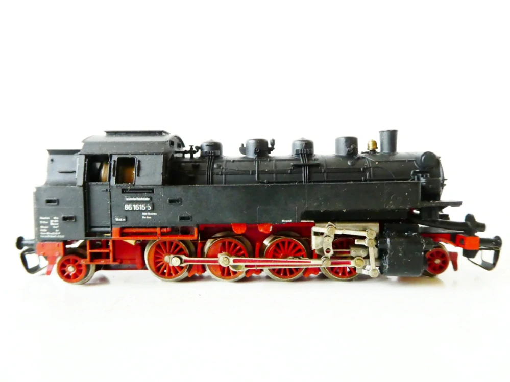 TT BTTB Parní lokomotiva BR 86 1615-3 DR OSVĚTLENÁ TOP STAV