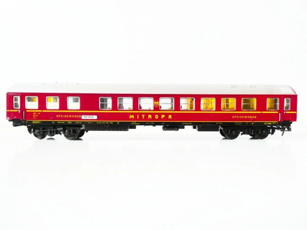 H0 SCHICHT Jídelní vůz MITROPA 055-119 zn. Berlin-Praha střed