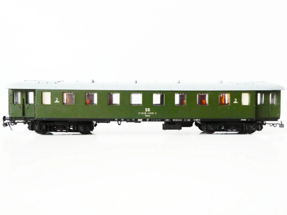 H0 SCHICHT- Osobní vůz  2. tř. 57 50 28-14 576-5 DR OSVĚTLENÝ