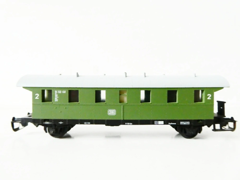 TT BTTB Osobní vůz 2. tř. 84 103 DB