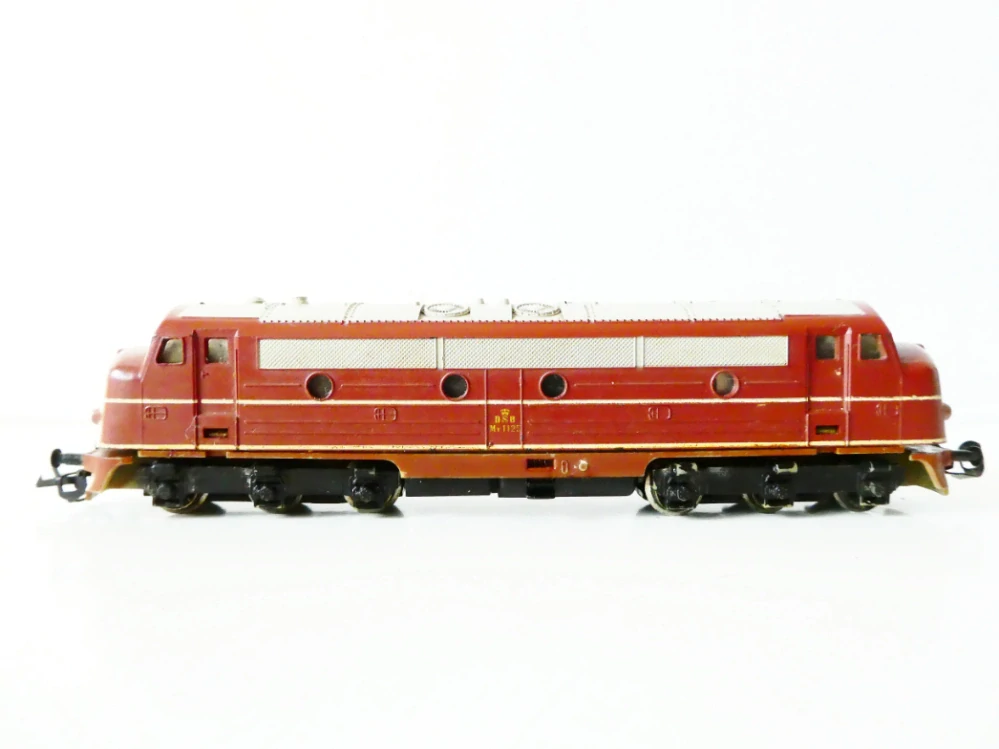 TT ZEUKE Dieselová lokomotiva Nohab My 1125 DSB  NA OPRAVU NEBO NÁHRADNÍ DÍLY (nejede, nesvítí)