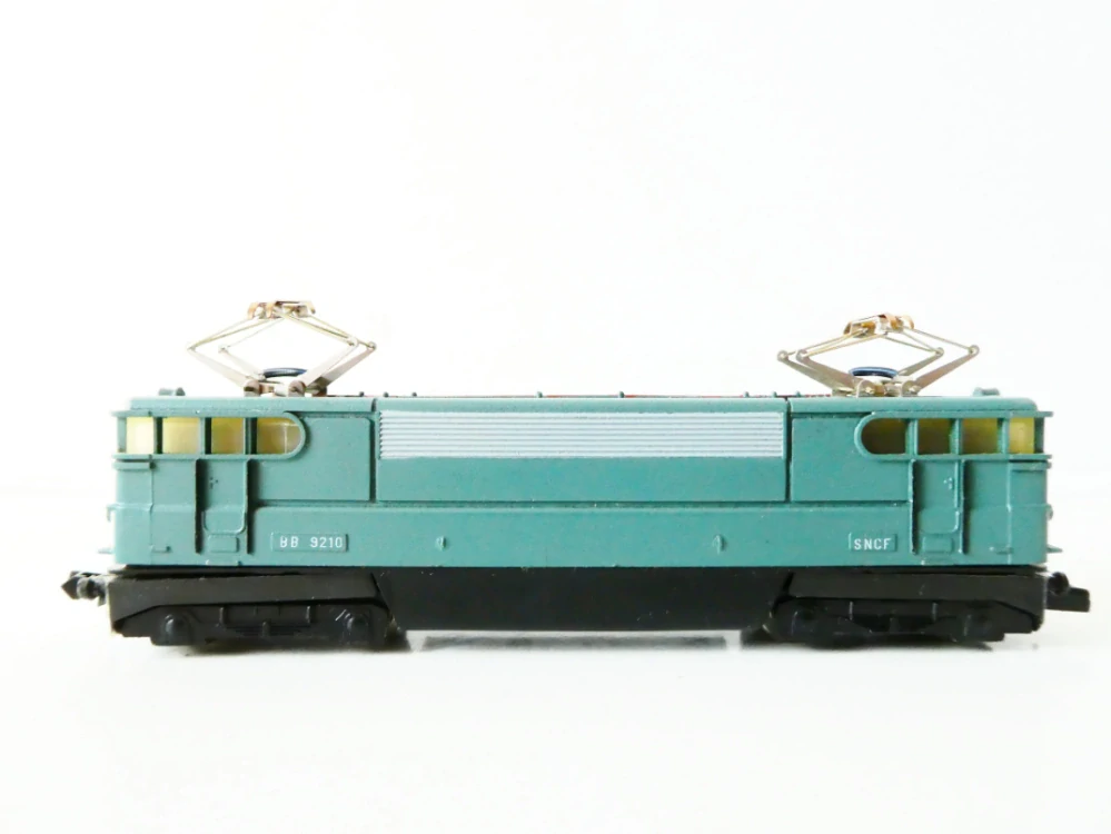 N PIKO Elektrická lokomotiva BB 9210 SNCF TOP STAV