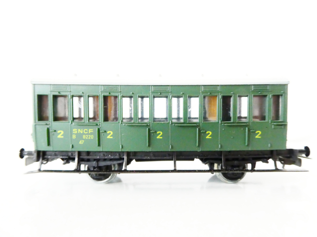 H0 PIKO Osobní vůz 2. tř. B 8220 47 SNCF PĚKNÝ STAV