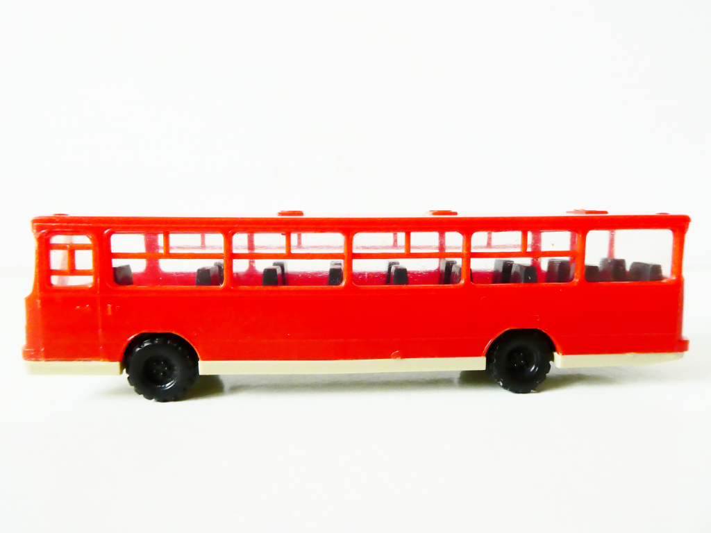 TT ESPEWE Autobus IKARUS červený PĚKNÝ STAV