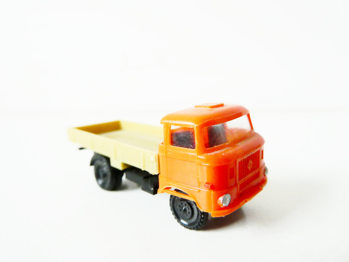 TT VEB Berlinplast Nákladní automobil IFA W50 valník PĚKNÝ STAV