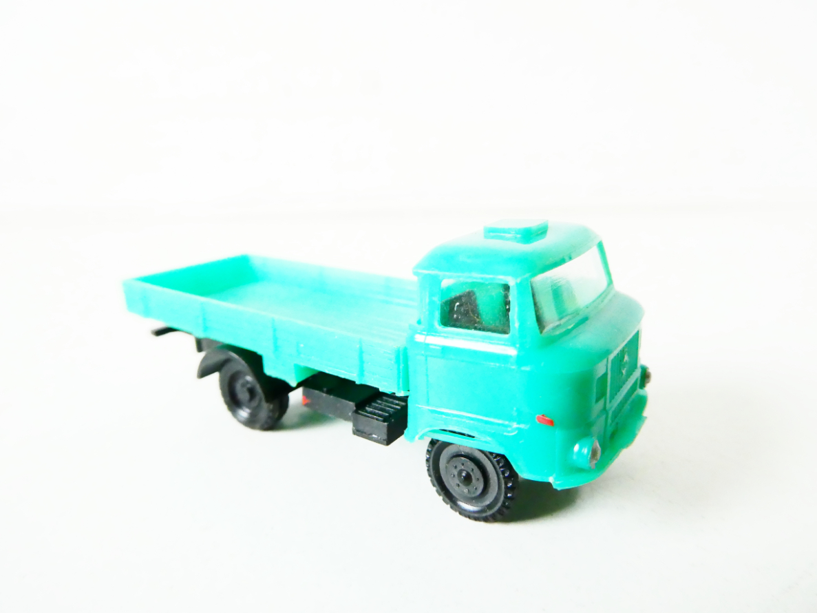 TT VEB Berlinplast Nákladní automobil IFA W50 valník PĚKNÝ STAV