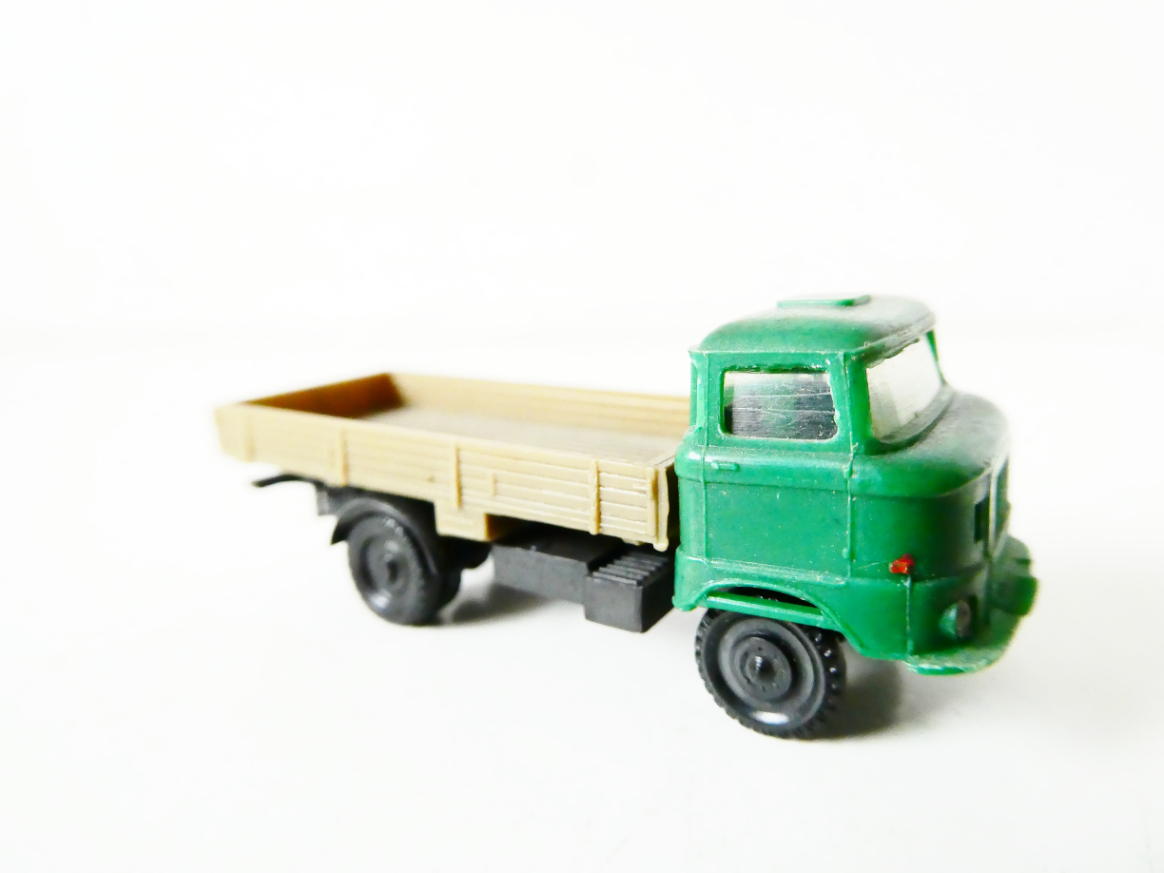 TT VEB Berlinplast Nákladní automobil IFA W50 valník PĚKNÝ STAV
