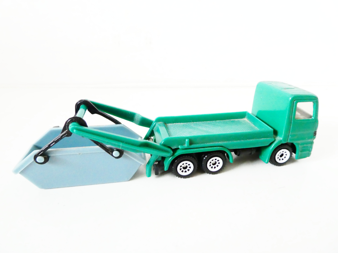 H0 SIKU 1039 Nákladní automobil Mercedes s kontejnerem PĚKNÝ STAV