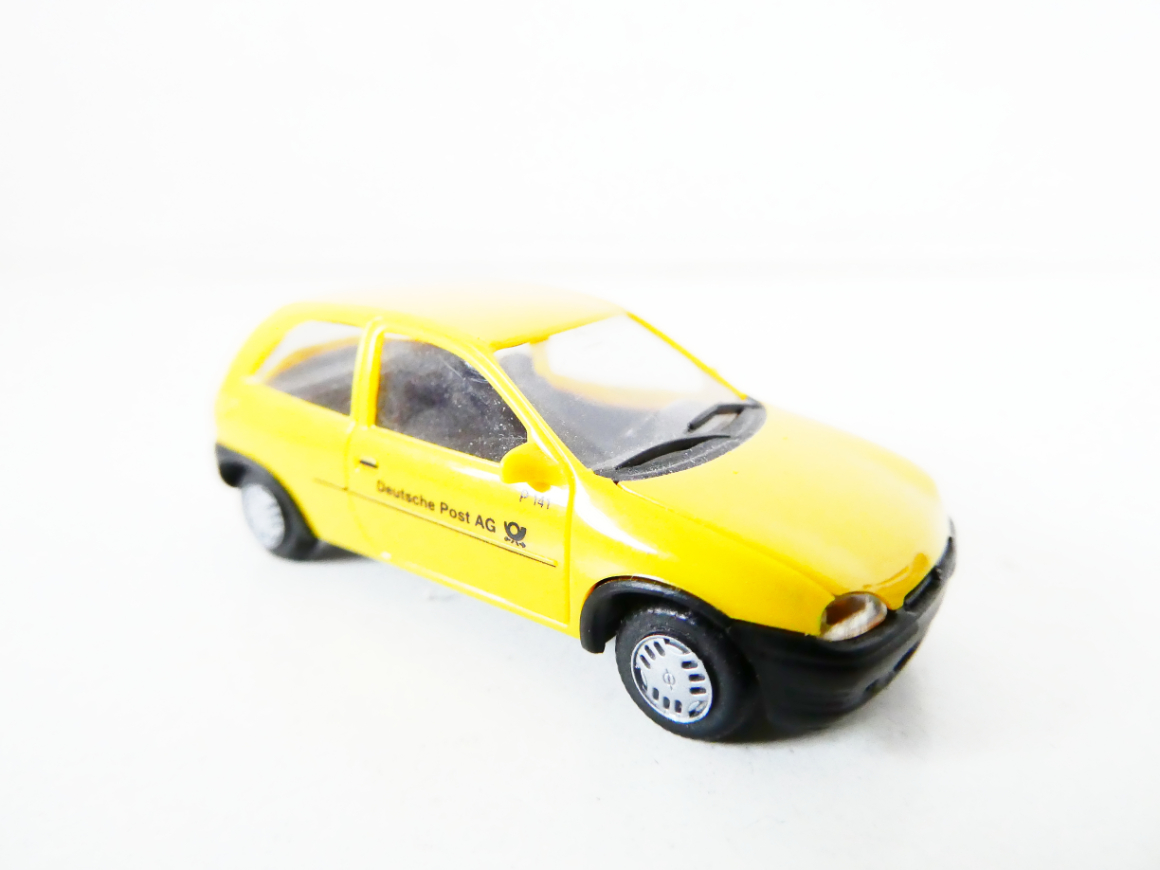 H0 HERPA Osobní automobil OPEL CORSA Deutsche Post AG žlutý TOP STAV