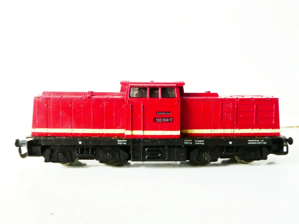 TT BTTB Dieselová lokomotiva BR 110 104-7 DR PĚKNÝ STAV v  orig. krabičce