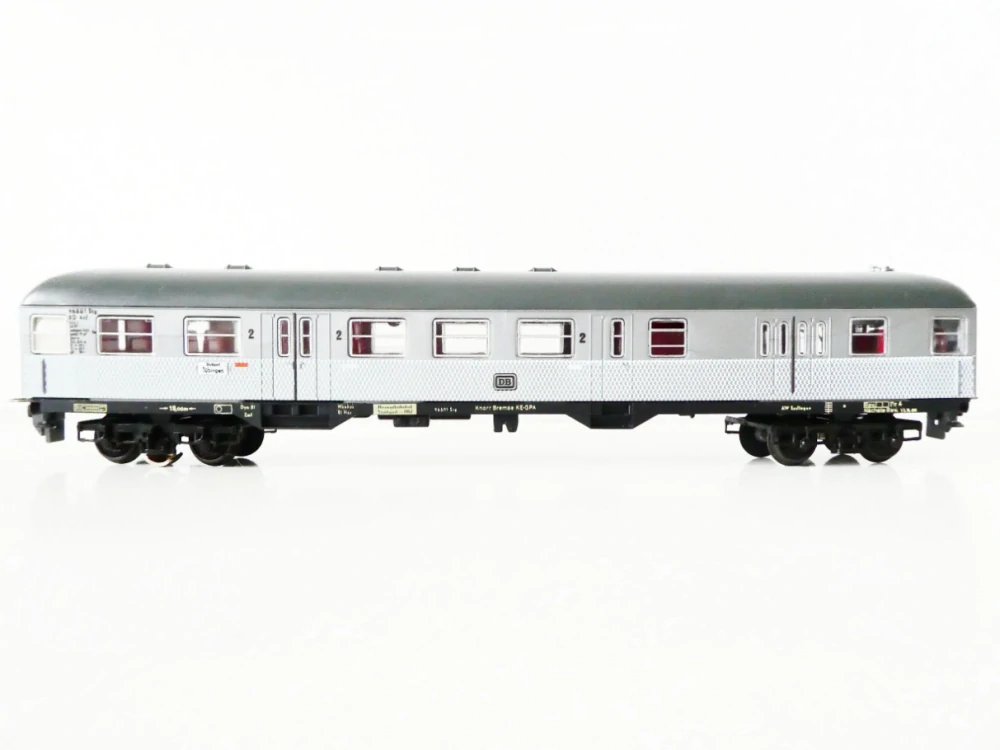 H0 ROWA 3134 Osobní vůz 2. třídy 96501 Stg BD4nf Silberling DB OSVĚTLENÝ