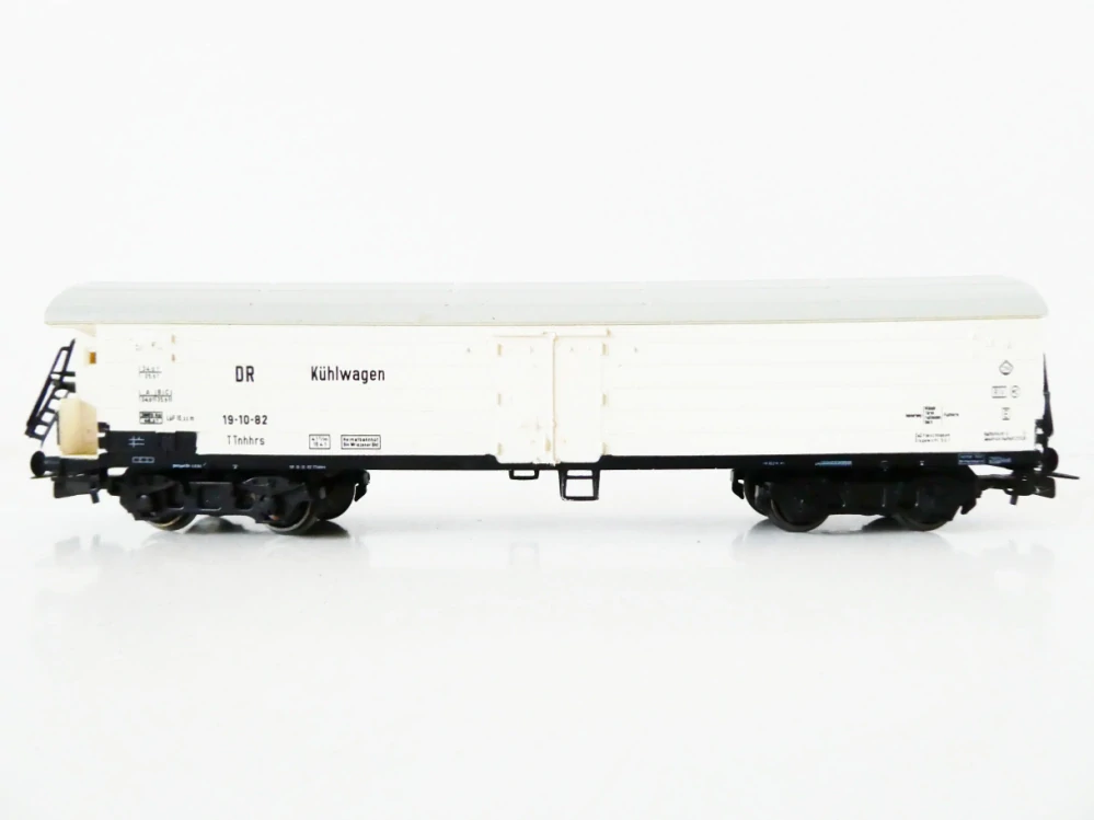 H0 PIKO Chladírenský vůz Kühlwagen 19-10-82 DR TOP STAV