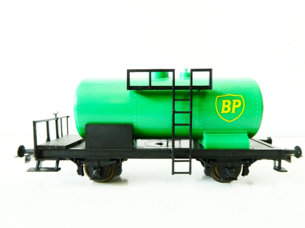 H0 ROCO Cisternový vůz BP TOP STAV 