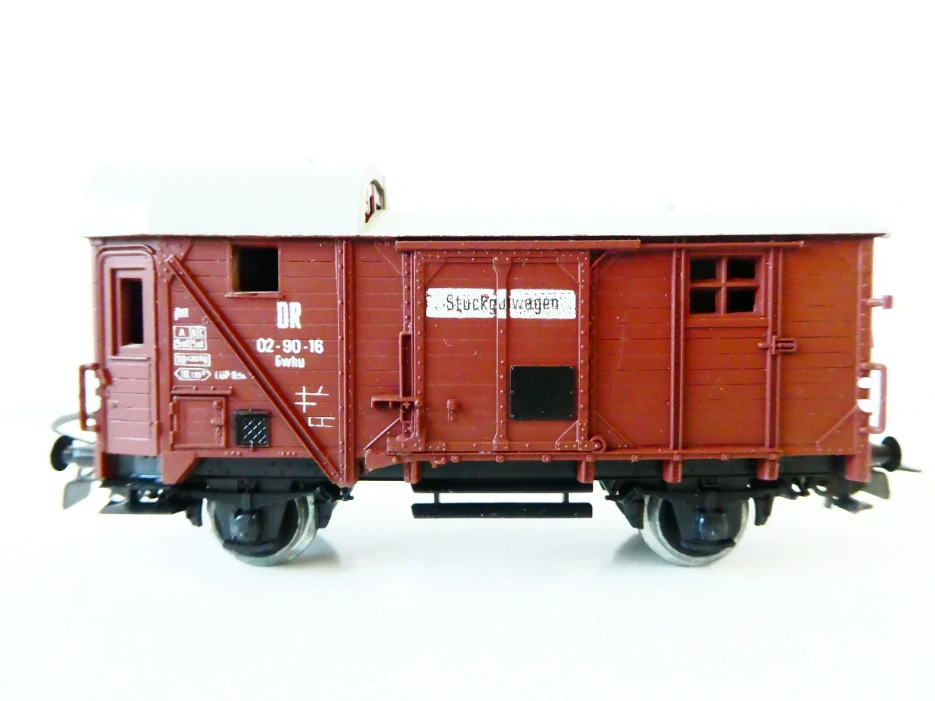H0 PIKO Služební zavazadlový vůz 02-90-16 Stückgutwagen DR PĚKNÝ STAV
