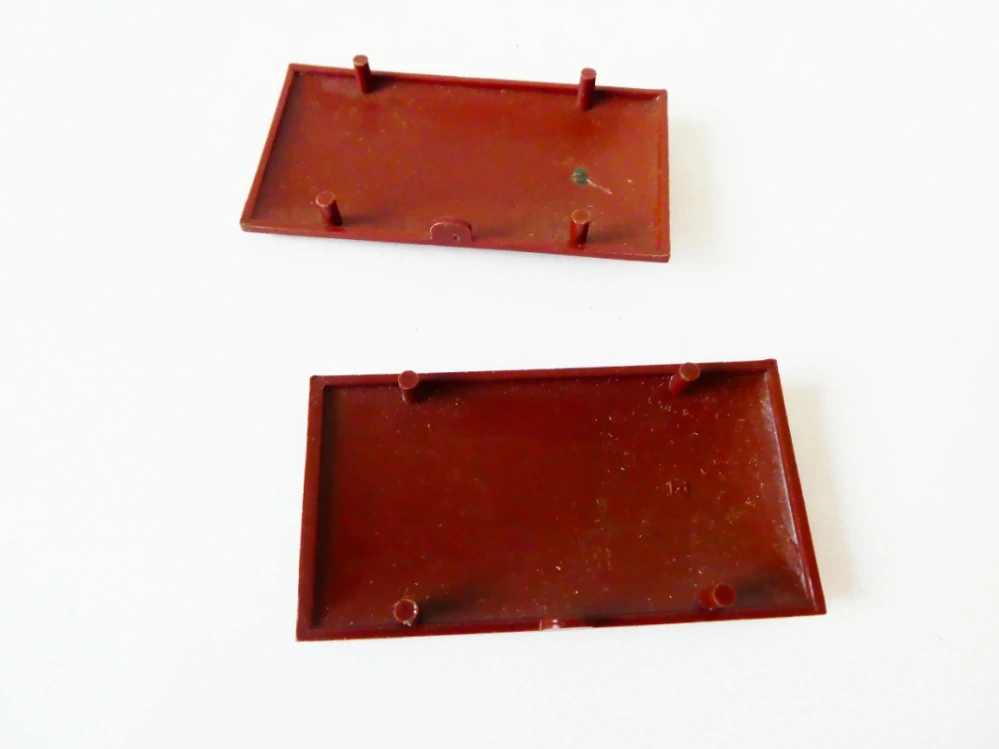 H0 SET 2 ks Náklad na výsypný vůz 5 x 2,5 cm
