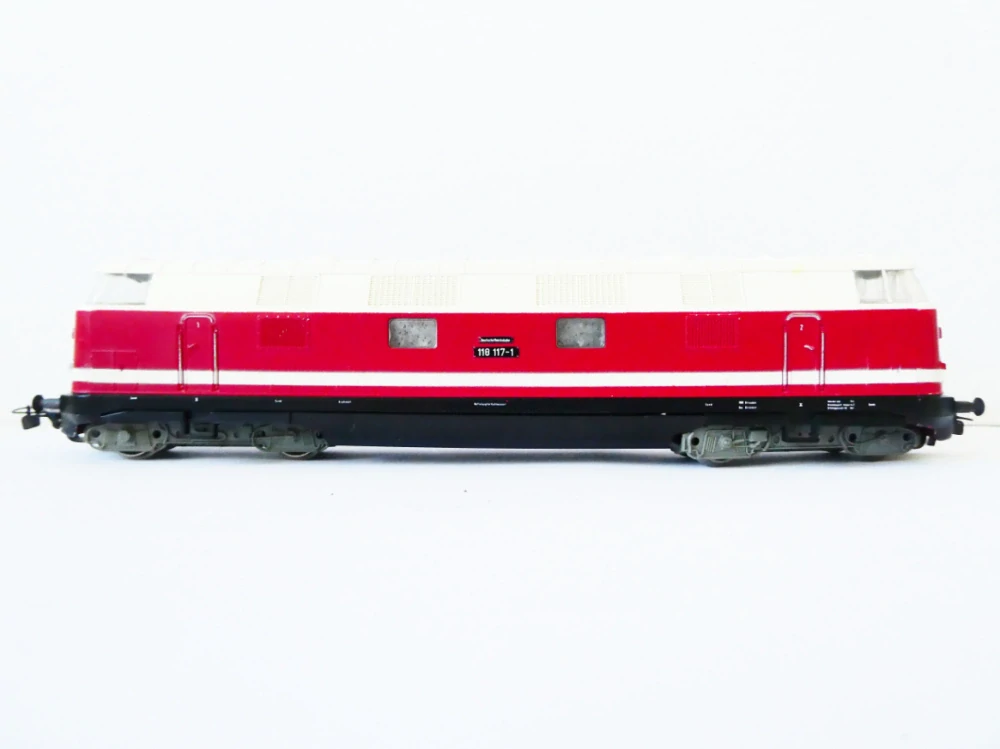 H0 GÜTZOLD  Dieselová lokomotiva BR 118 117-1 DR NA SERVIS (jede, svítí, ale vrže) VIZUELNĚ PĚKNÝ STAV