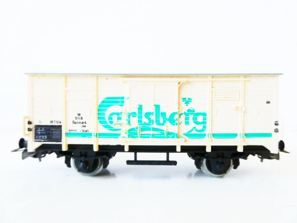 H0 PIKO Chladírenský pivovarský vůz 18799 Carlsberg DSB PĚKNÝ STAV