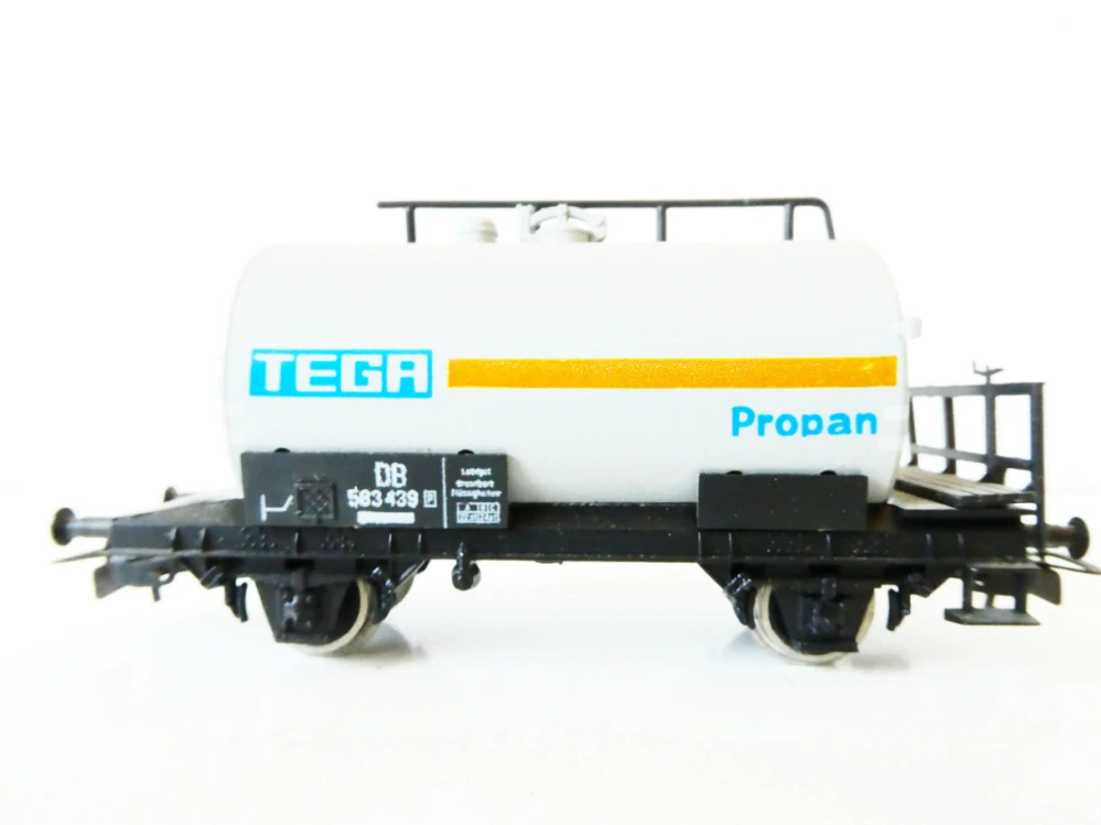 H0 PIKO Cisternový vůz 583 439 TEGA DB PĚKNÝ STAV
