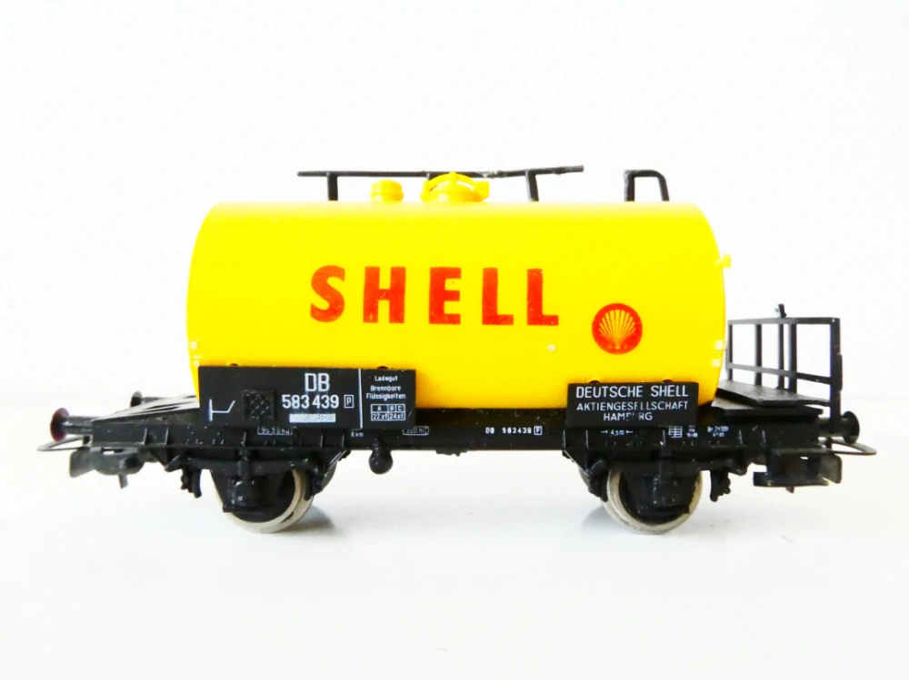 H0 PIKO Cisternový vůz 583 439 SHELL DB