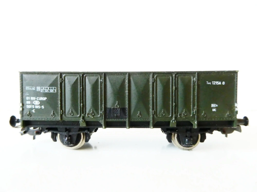 H0 PIKO Nákladní vůz krytý EUROP 01 88 5015 185-5 Belgie SNCB/NMBS PĚKNÝ STAV 