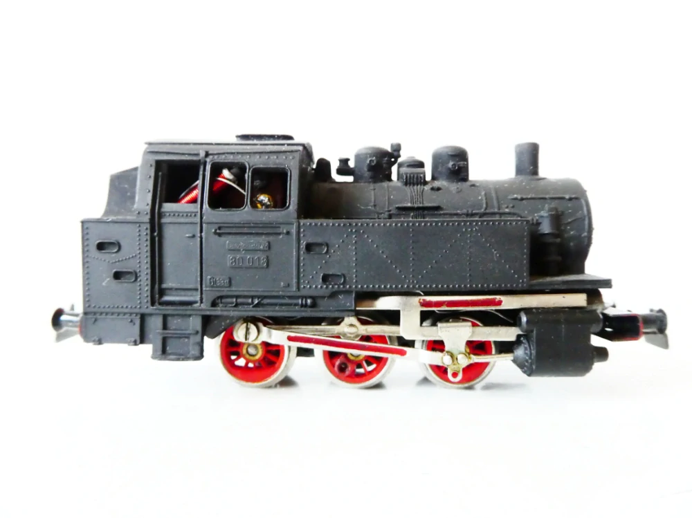H0 PIKO Parní lokomotiva BR 80 018 DR PĚKNÝ STAV