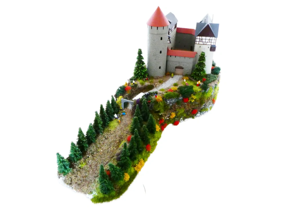 TT/H0 AUHAGEN Hrad Lauterstein s osvětlením na kopci s cestou PĚKNÝ STAV